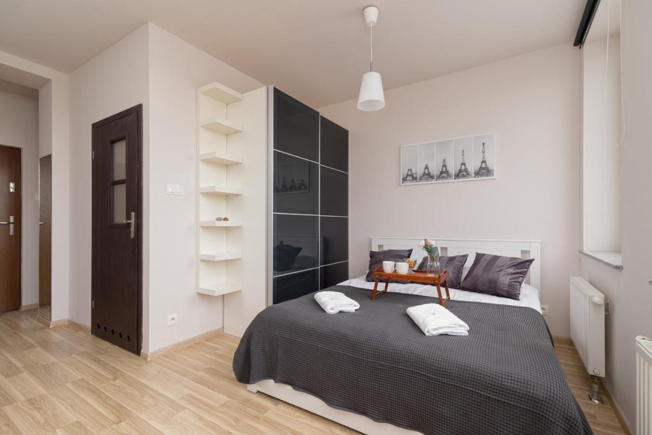 Lea Kraków Krowodrza By Renters Apartamento